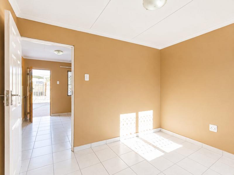 To Let 2 Bedroom Property for Rent in Ncambedlana Eastern Cape